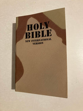 Holy Bible: New International Version - Slick Cat Books 