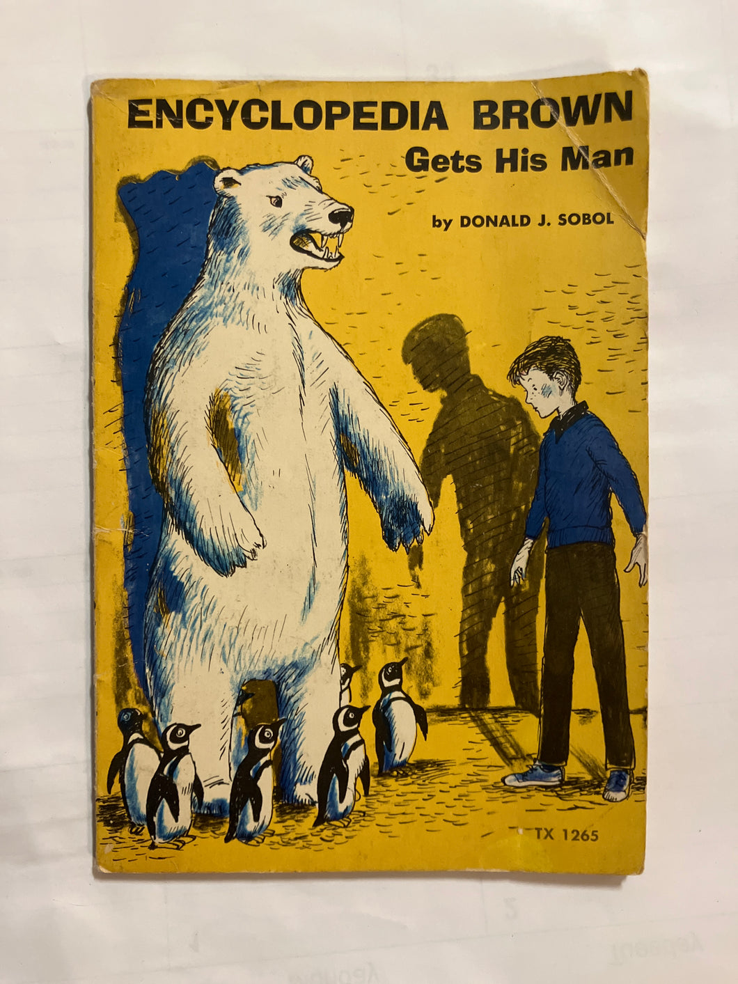 Encyclopedia Brown Gets His Man - Slick Cat Books 