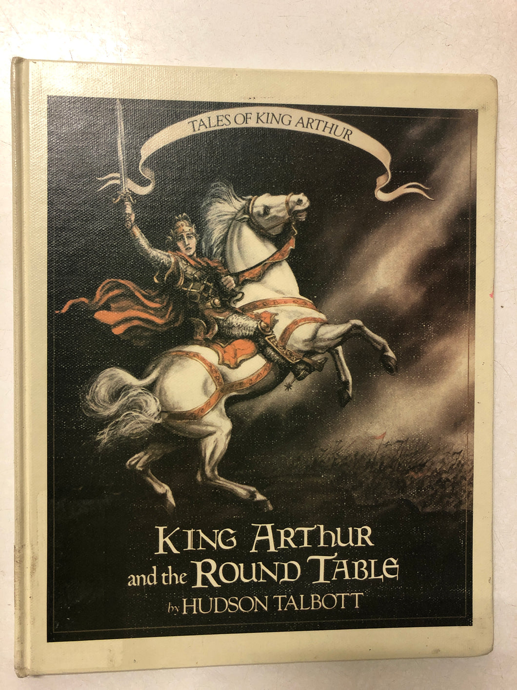 King Arthur and the Round Table - Slick Cat Books 