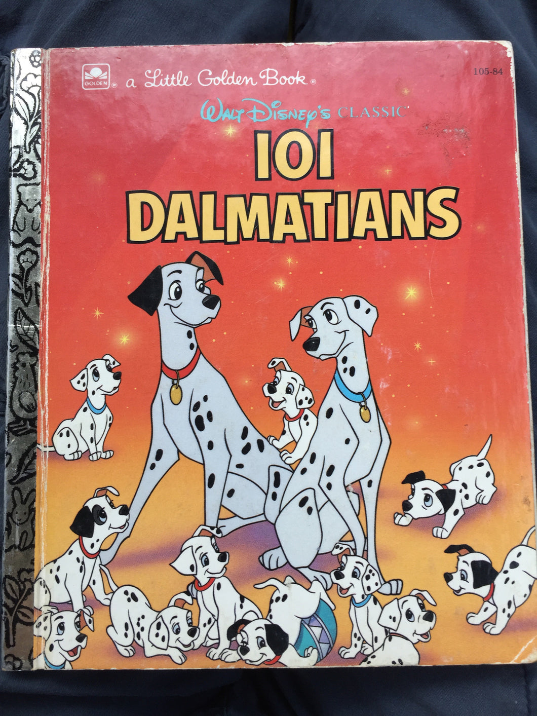 Walt Disney's Classic 101 Dalmatians - Slickcatbooks