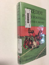 Freddy Plays Football - Slickcatbooks