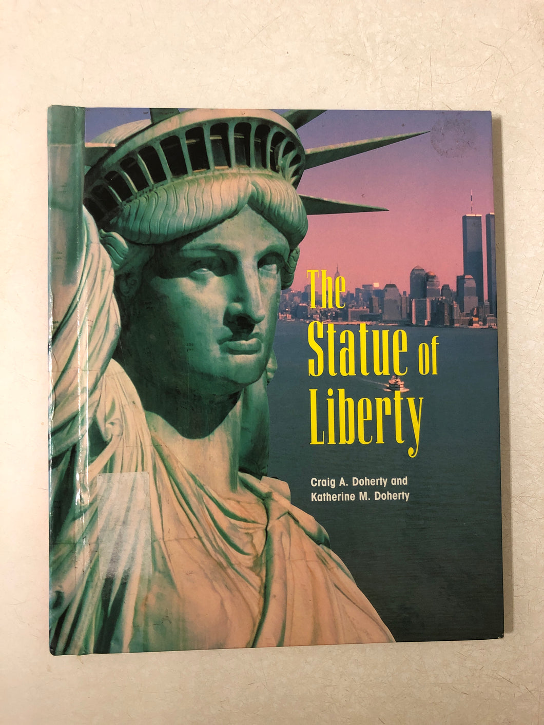 The Statue of Liberty - Slick Cat Books 