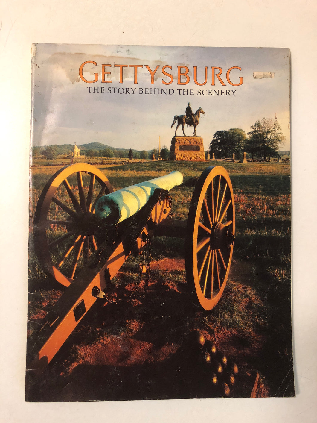Gettysburg The Story Behind the Scenery - Slick Cat Books 