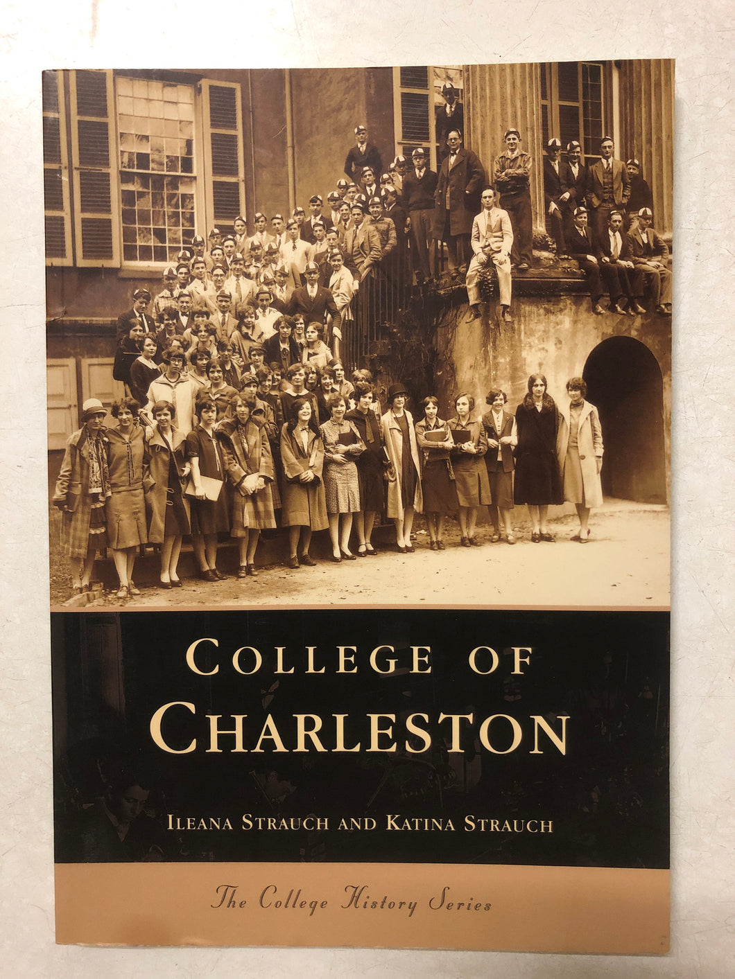 College of Charleston - Slick Cat Books 